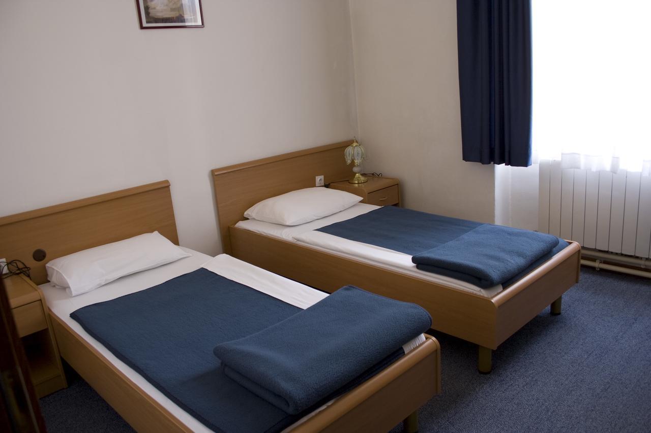 Hotel Veli Joze Pula Luaran gambar